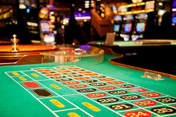 empire 88 app showing live casino tables and sports betting interface